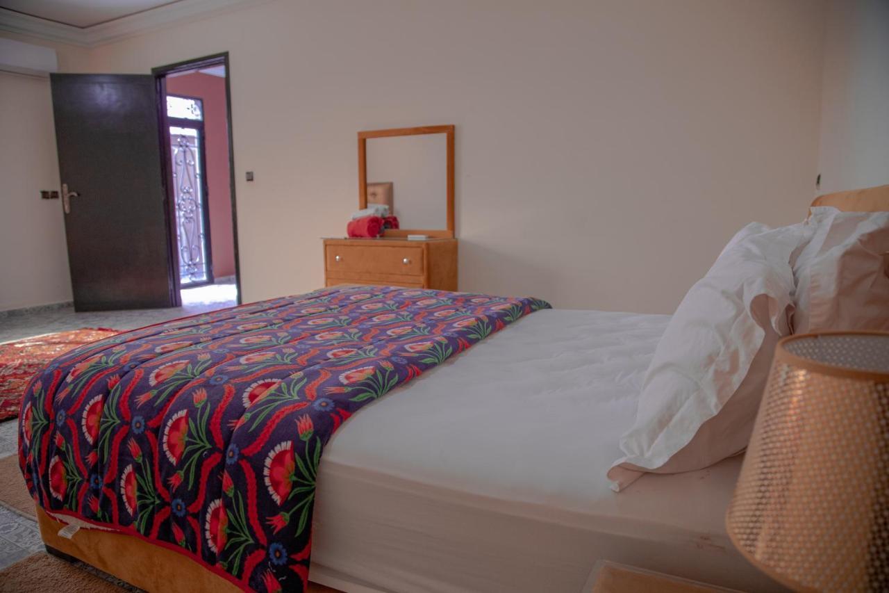 Jnanat Aicha Guesthouse Wawizelte Exteriér fotografie