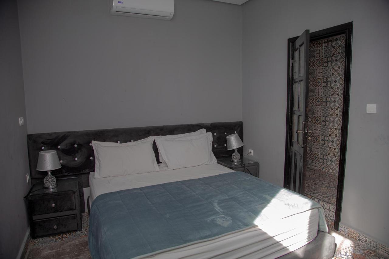 Jnanat Aicha Guesthouse Wawizelte Exteriér fotografie