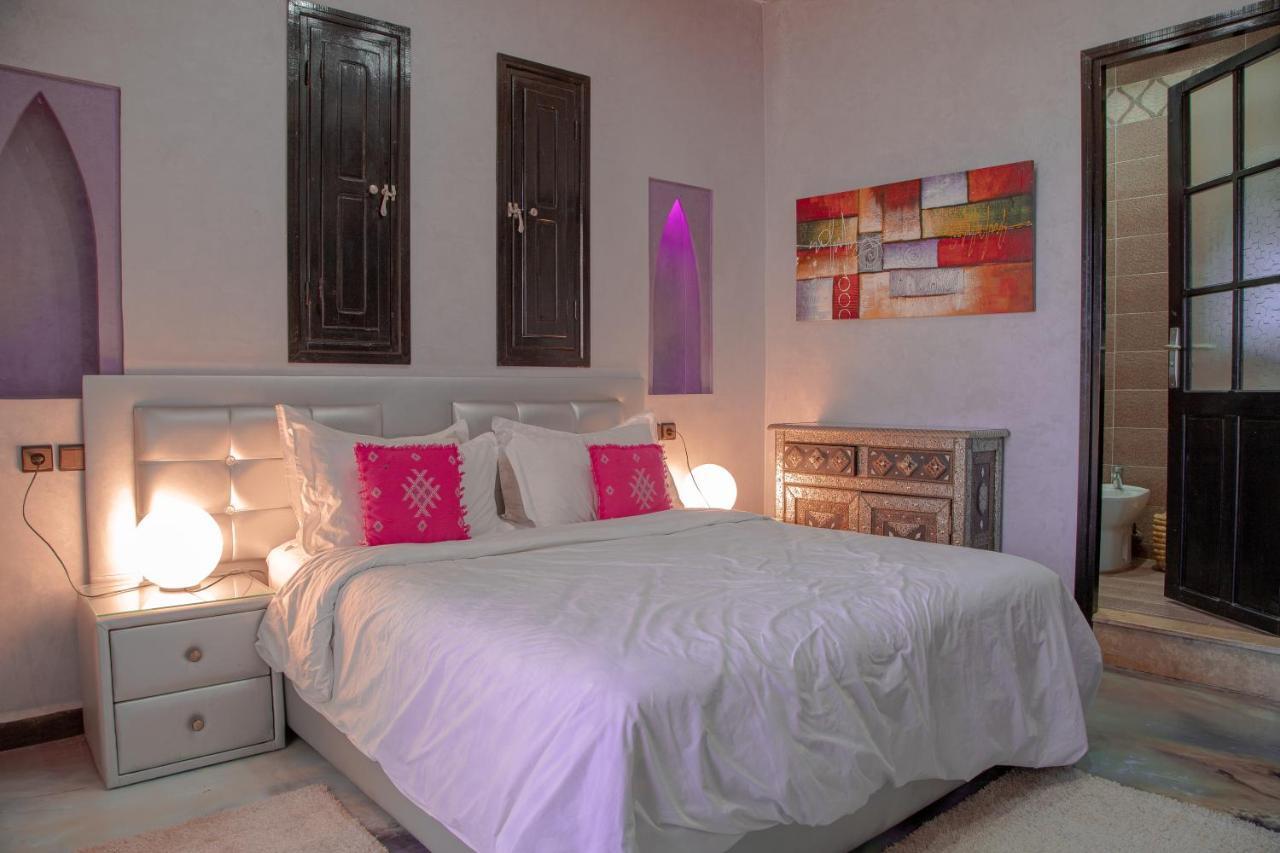 Jnanat Aicha Guesthouse Wawizelte Exteriér fotografie