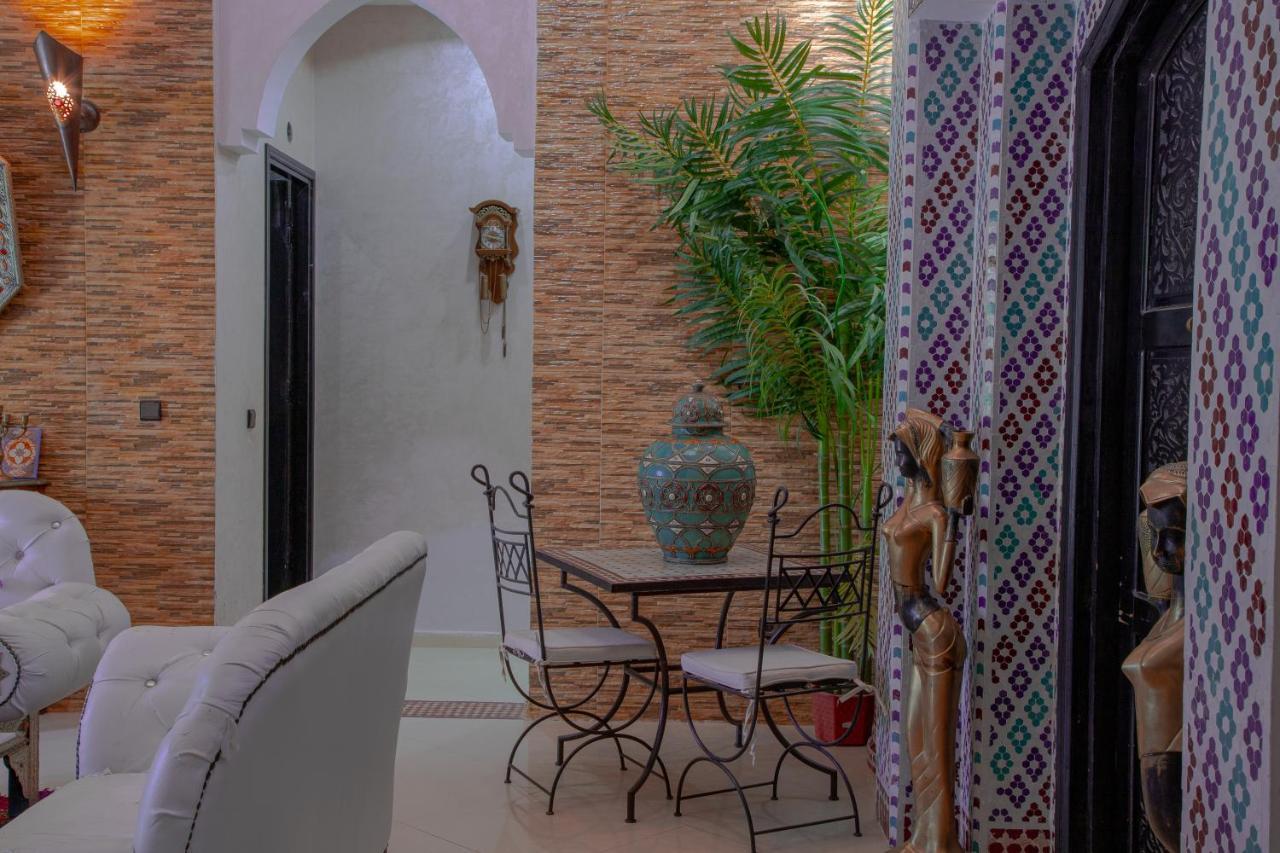 Jnanat Aicha Guesthouse Wawizelte Exteriér fotografie