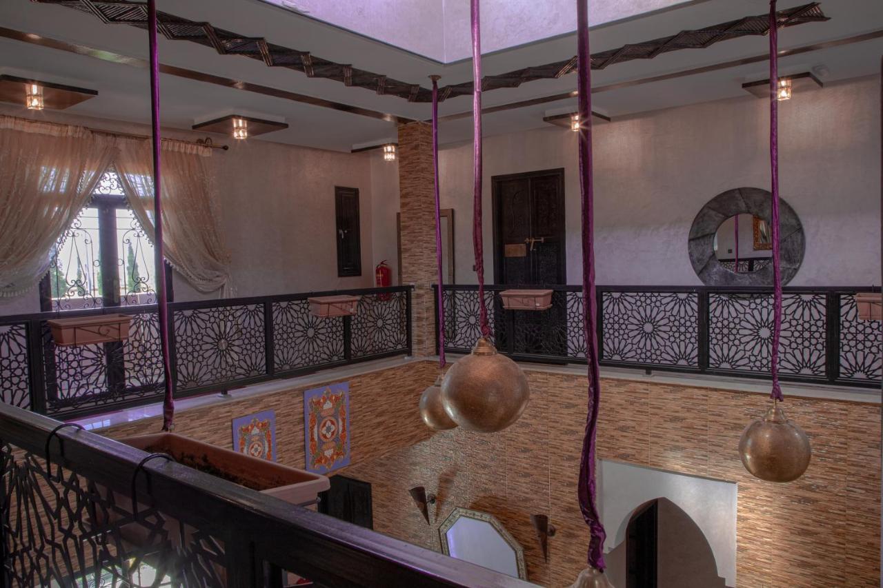 Jnanat Aicha Guesthouse Wawizelte Exteriér fotografie