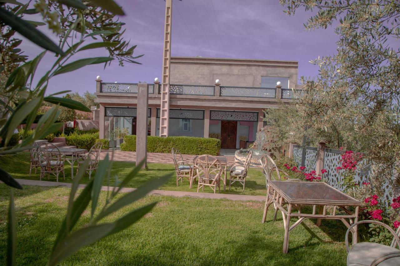 Jnanat Aicha Guesthouse Wawizelte Exteriér fotografie