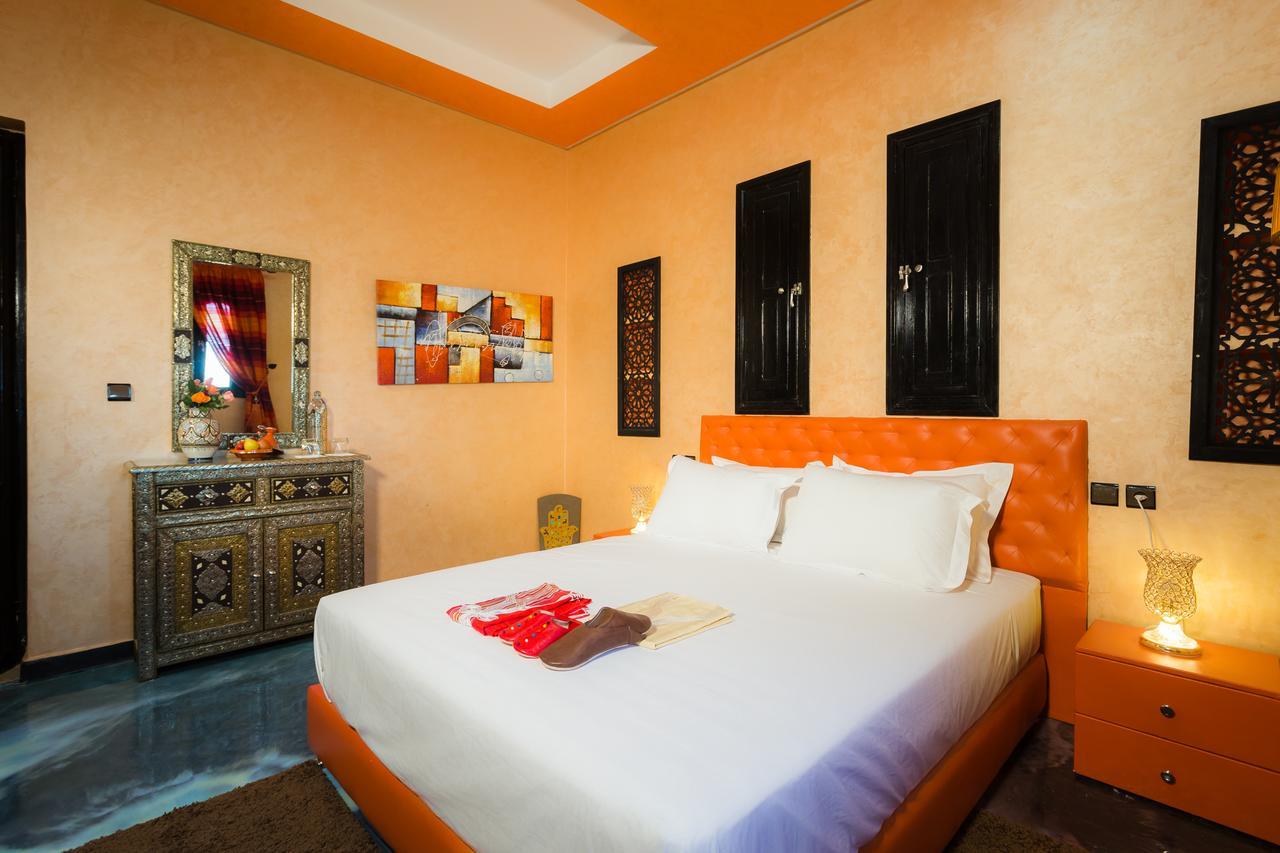 Jnanat Aicha Guesthouse Wawizelte Exteriér fotografie